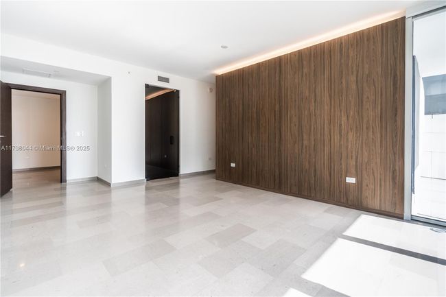 STE-806 - 88 Sw 7 Th St, Condo with 3 bedrooms, 3 bathrooms and null parking in Miami FL | Image 28