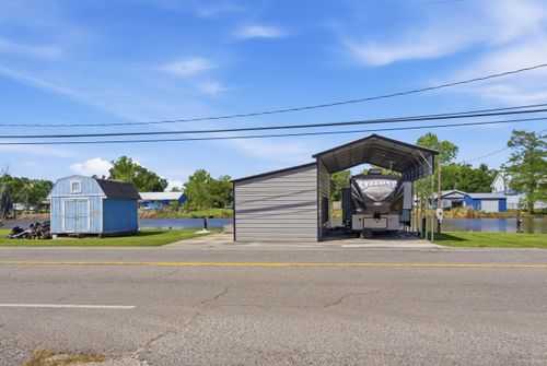 924 Highway 55, Montegut, LA, 70377 | Card Image