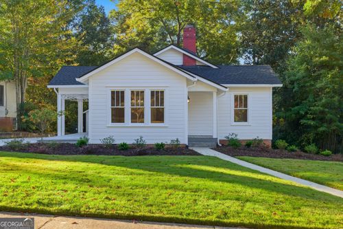 228 E Doyle St, Toccoa, GA, 30577-3006 | Card Image