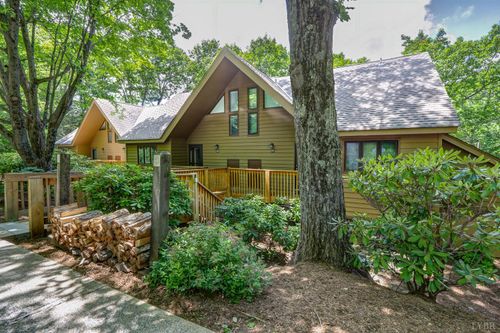 740 Laurelwood, Wintergrn Rst, VA, 22967-8148 | Card Image