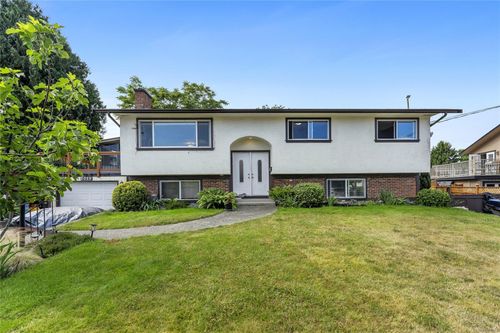 2029 Linda Pl, Sidney, BC, V8L2N4 | Card Image