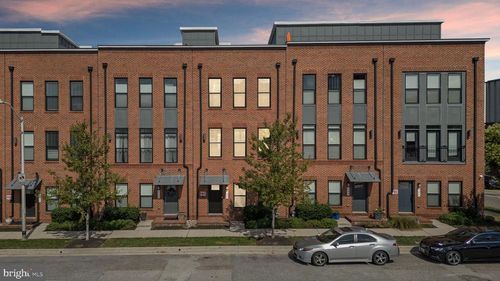 921 Grundy St, BALTIMORE, MD, 21224-4365 | Card Image