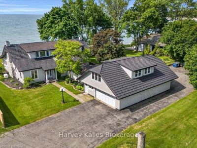 11833 Lakeshore Rd, House other with 4 bedrooms, 5 bathrooms and 14 parking in Wainfleet ON | Image 2