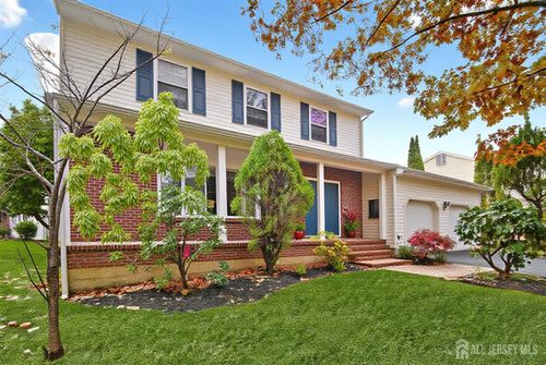 8 Wright Ct, East Brunswick, NJ, 08816-3572 | Card Image