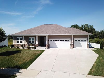 4399 Eagle Ridge Lane, House other with 4 bedrooms, 3 bathrooms and null parking in Windsor WI | Image 1