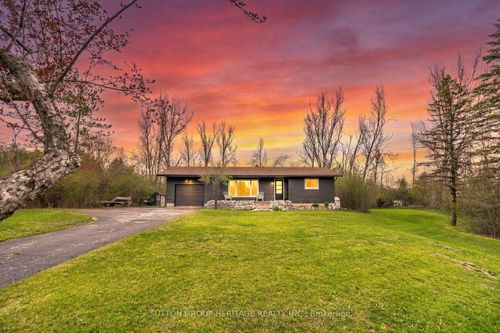 11 Swiss Cres, Trent Lakes, ON, K0M1A0 | Card Image