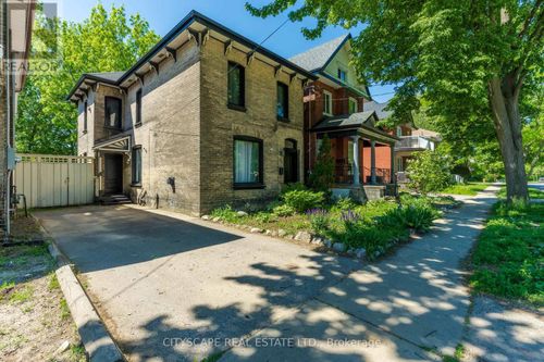 29 Arthur St, Brantford, ON, N3S3H4 | Card Image