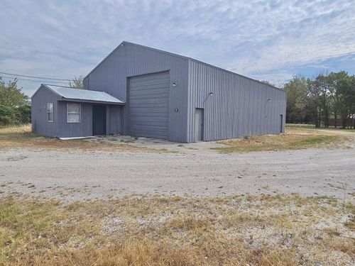 9741 Gateway Dr, Neosho, MO, 64850-6107 | Card Image
