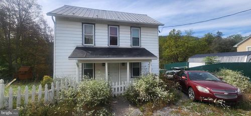 24419 Path Valley Rd, Concord, PA, 17217-9707 | Card Image