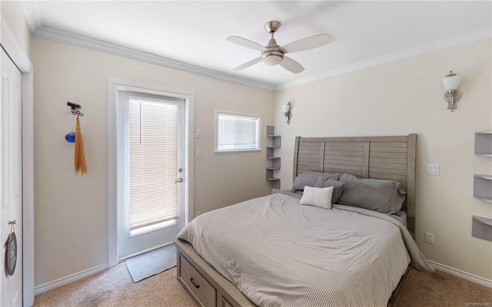 Residential in Cobble Hill 4