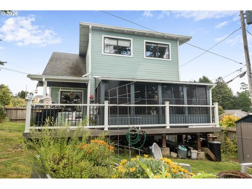 741 Pacific Ave, Brookings, OR, 97415 | Card Image
