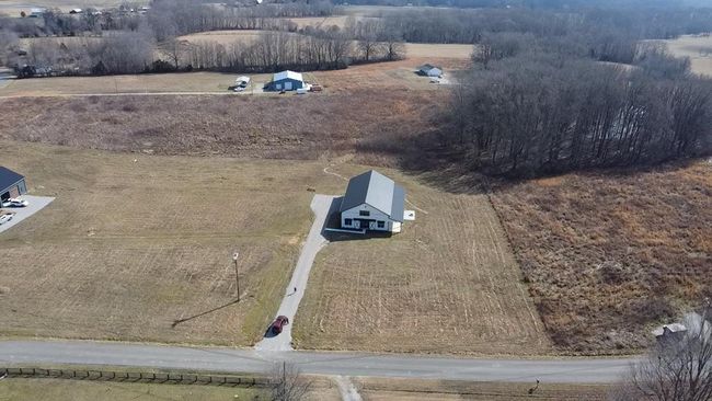 1807 Three Island Rd, Home with 3 bedrooms, 3 bathrooms and 5 parking in Walling TN | Image 59