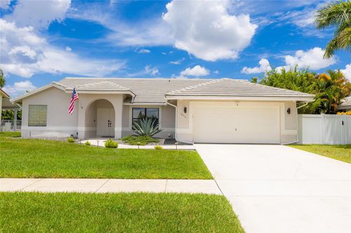 10531 Paso Fino Dr, Lake Worth, FL, 33449-8009 | Card Image