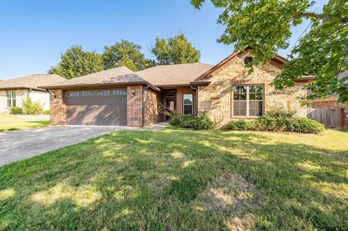 5841 Havens Trl, Tyler, TX, 75707-6494 | Card Image