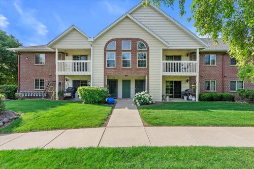 1922 Parknoll Ln, Port Washington, WI, 53074-1175 | Card Image