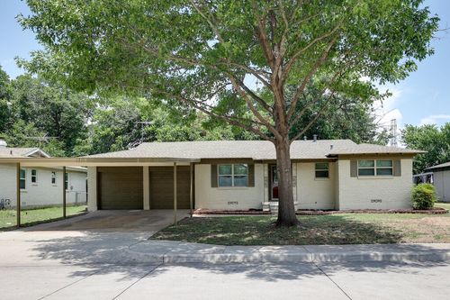 5417 Bonnie Wayne St, Haltom City, TX, 76117-2026 | Card Image