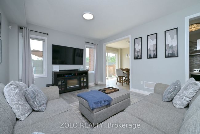 69 Walker Blvd, House other with 3 bedrooms, 4 bathrooms and 2 parking in Alliston ON | Image 7