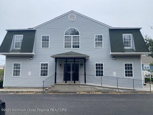 198 Brighton Ave, Long Branch, NJ, 07740-5220 | Card Image