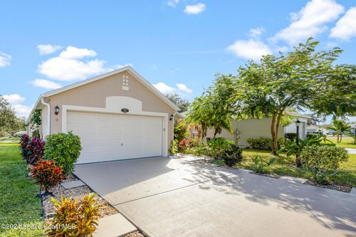 1515 Vista Lake Cir, West Melbourne, FL, 32904-1816 | Card Image