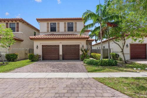 158 Ne 23rd Ter, Homestead, FL, 33033-6218 | Card Image