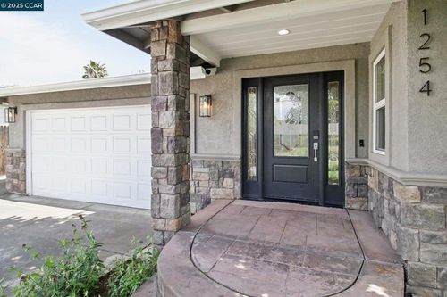 1254 Craig Dr, Concord, CA, 94518-1506 | Card Image