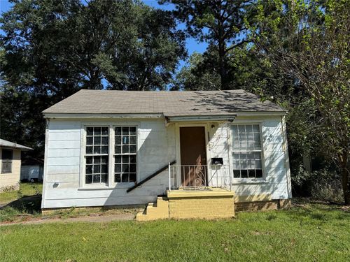 5203 Bienville Ave, Shreveport, LA, 71108-2903 | Card Image