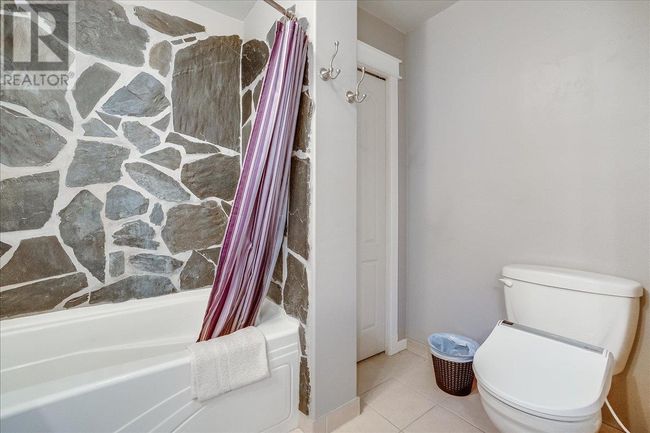 3829 Aaron Rd, House other with 2 bedrooms, 2 bathrooms and 3 parking in Bonnington BC | Image 45