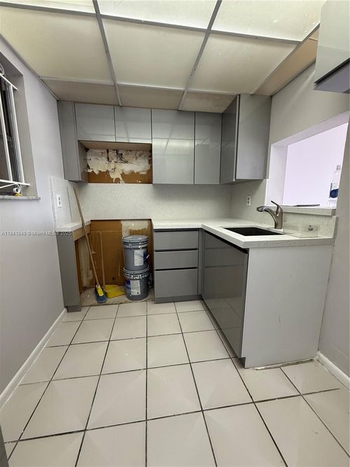 apt-407-6820 W Flagler St, Miami, FL, 33144-2841 | Card Image