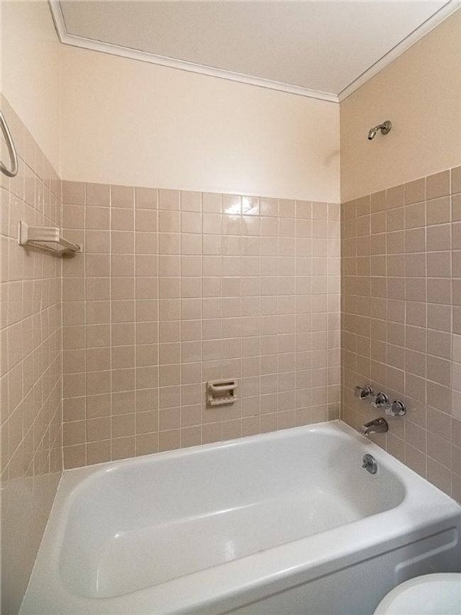 3229 Sundale Dr, House other with 3 bedrooms, 3 bathrooms and 2 parking in Glenshaw PA | Image 14