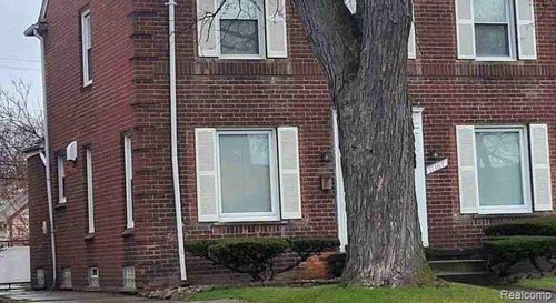 17167 Stansbury St, Detroit, MI, 48235-3931 | Card Image