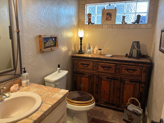 Half bath | Image 33