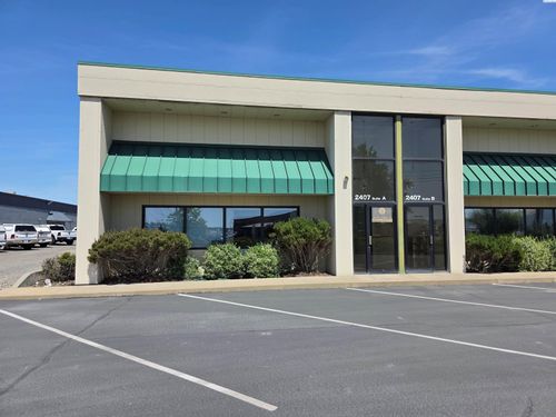 a-2407 N Commercial Ave, Pasco, WA, 99301-9531 | Card Image