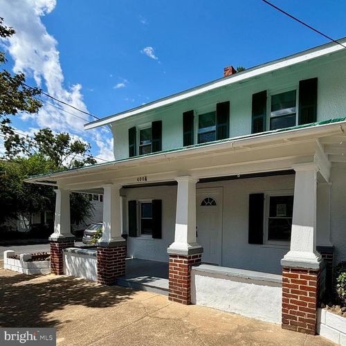 a-400 E Liberty St, CHARLES TOWN, WV, 25414-1828 | Card Image