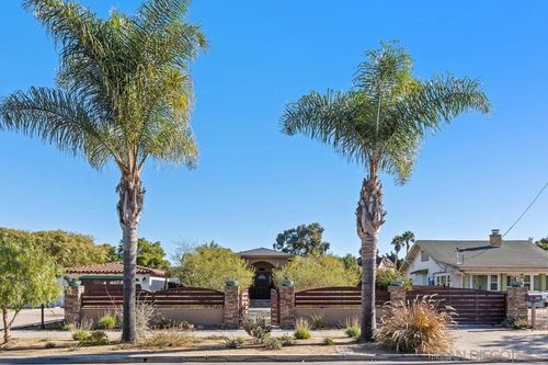 633 Del Mar Ave, Chula Vista, CA, 91910-5701 | Card Image