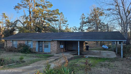 31 Sanford Rd, Courtland, MS, 38620-9603 | Card Image