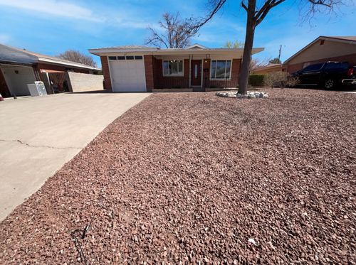 628 Florida St Se, Albuquerque, NM, 87108-3829 | Card Image