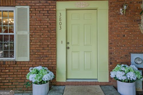 3803 Meadow Green Ct, Peachtree Corners, GA, 30092-5209 | Card Image