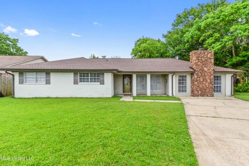 848 Carolee Cir, Biloxi, MS, 39532-4223 | Card Image