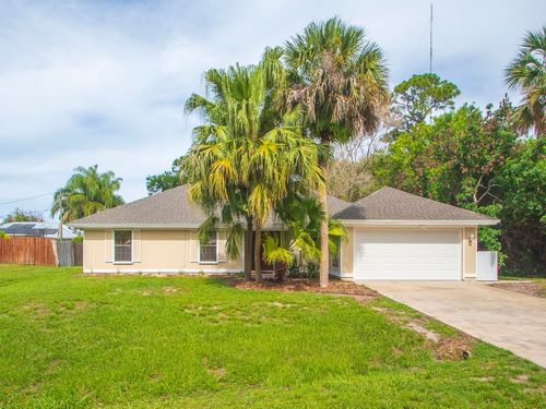 106 10th Court, Vero Beach, FL, 32962 | Card Image