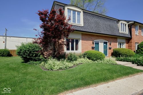 8502 Canterbury Sq W, Indianapolis, IN, 46260-2267 | Card Image