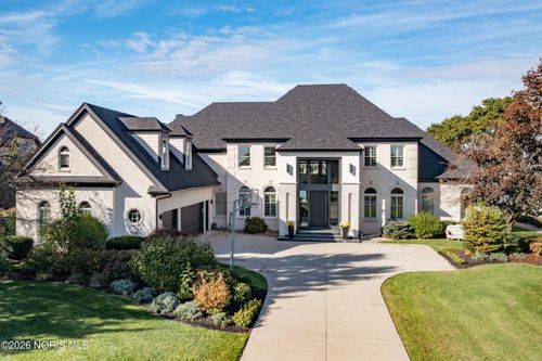 3026 Quarry Rd, Maumee, OH, 43537-9554 | Card Image