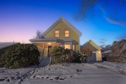 35 Carleton Ave, Brockton, MA, 02301-6703 | Card Image