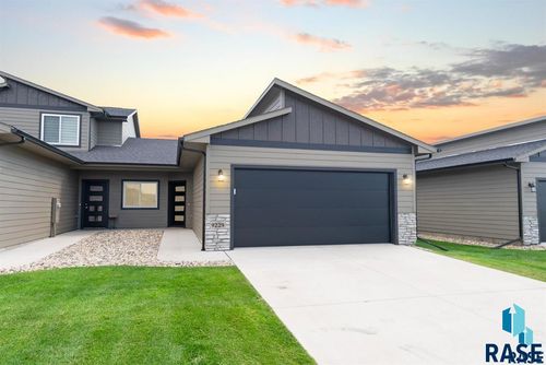9229 W Lavern Wipf St, Sioux Falls, SD, 57106-7327 | Card Image