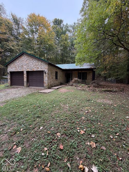 25232 Underpass Rd, Batesville, IN, 47006-9021 | Card Image