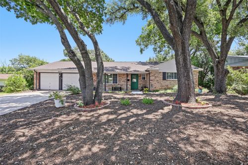 5629 Wharton Dr, Fort Worth, TX, 76133-2810 | Card Image