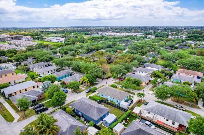 24260 Sw 129 Th Path, House other with 3 bedrooms, 1 bathrooms and null parking in Homestead FL | Image 31