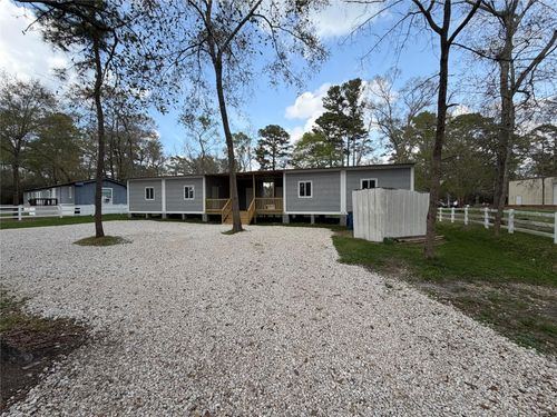 15435 Esther Dr, Conroe, TX, 77384-4621 | Card Image