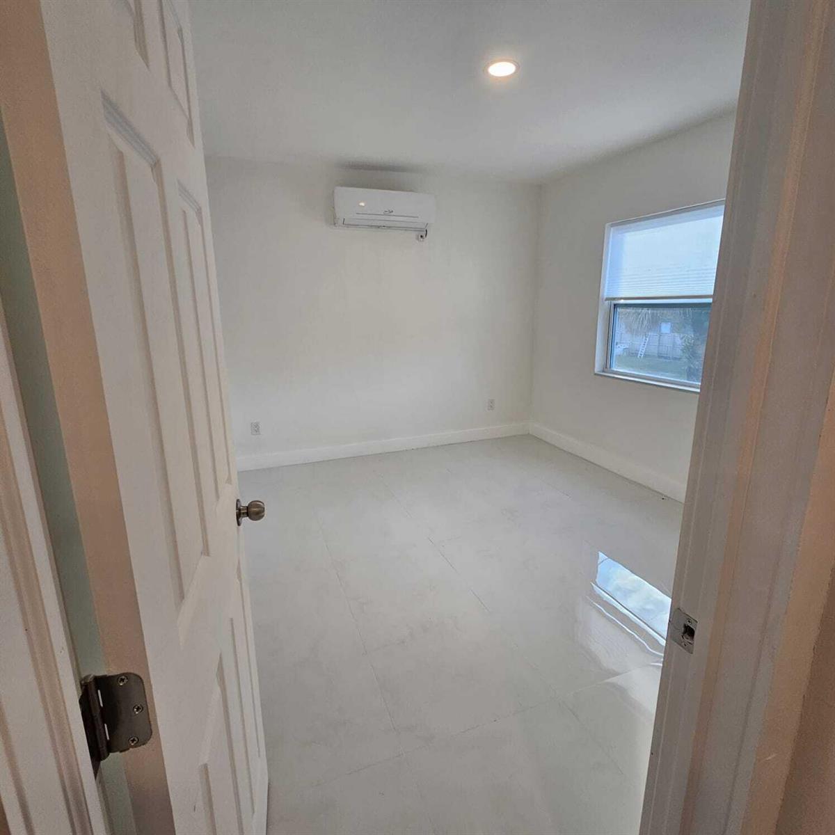 Residential Lease in Fort Lauderdale 5