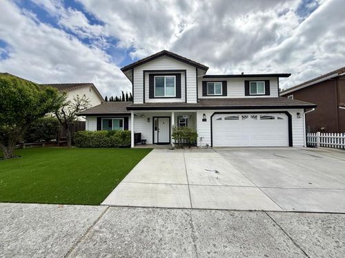 1701 Hemlock Ct, Hollister, CA, 95023-7539 | Card Image