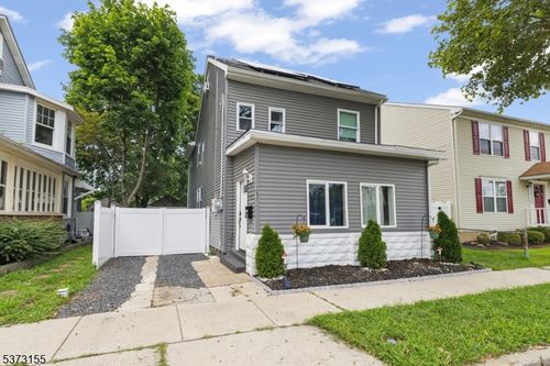 403 W Broad St, PALMYRA, NJ, 08065-1442 | Card Image
